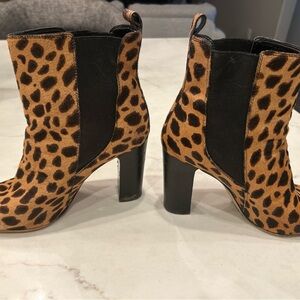 Brown and Black Ankle Boots with Textured Finish